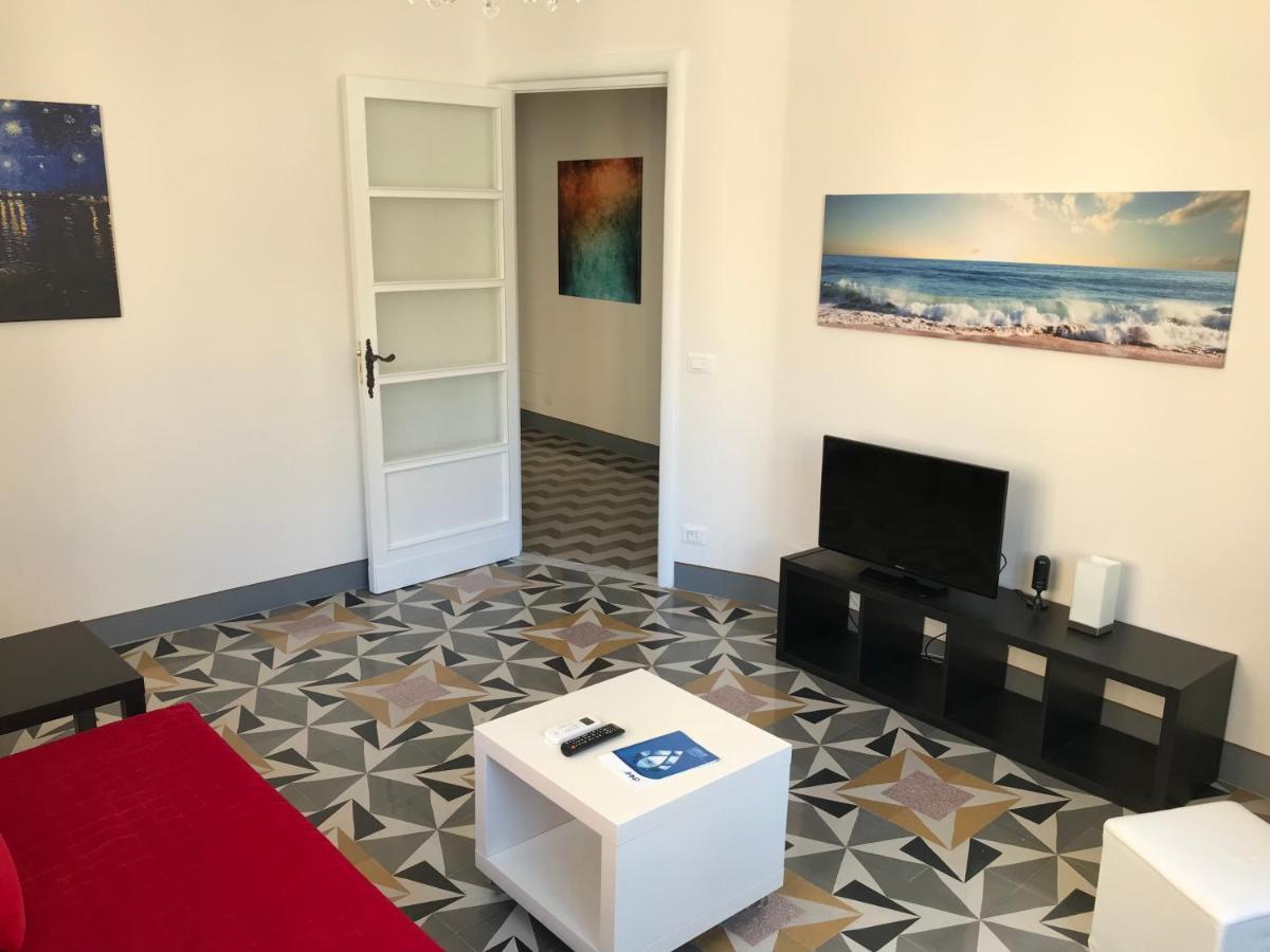 Casa Bianca Apartment Palermo Bagian luar foto